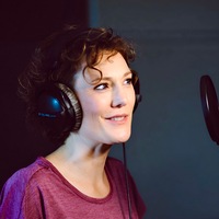 E-learning narrator Ann Vielhaben